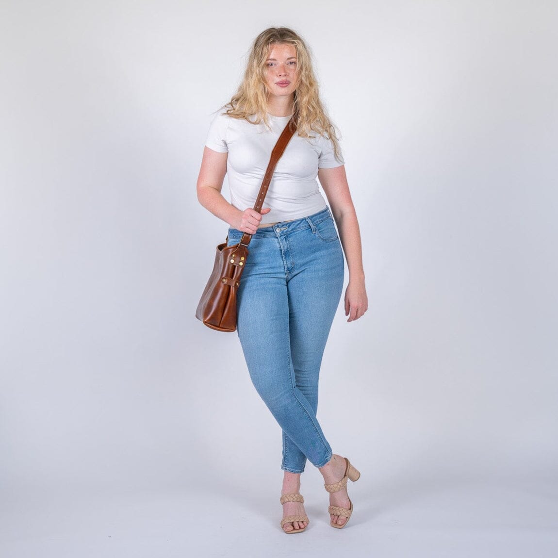 JULIANNE LEATHER HOBO BAG - SMALL